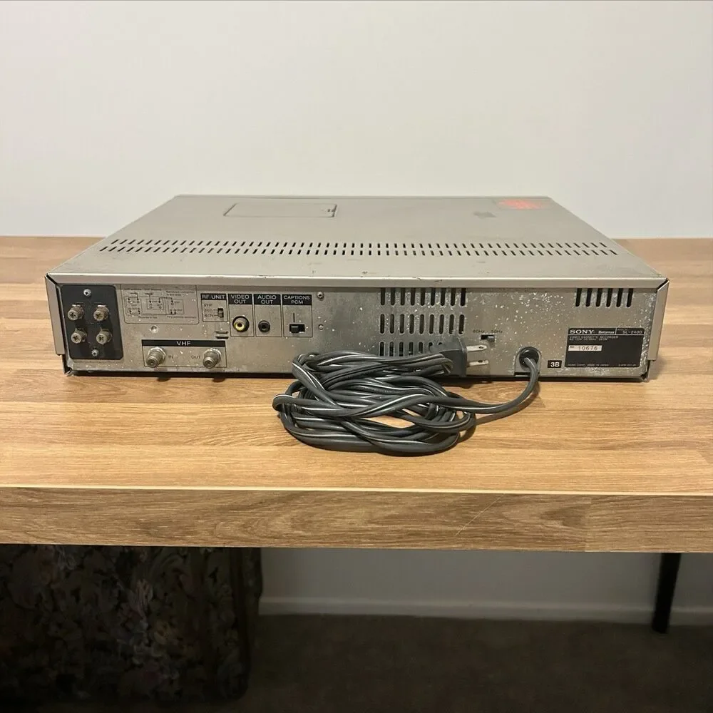 Sony Betamax SL-2410 Video Cassette Recorder VCR Voice Synthesizer FOR PARTS